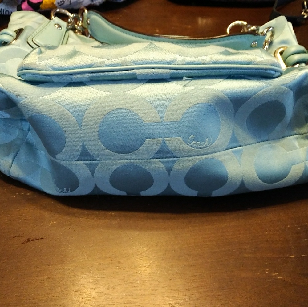 Light Blue Coach Shoulder Purse - Picture 3 of 8